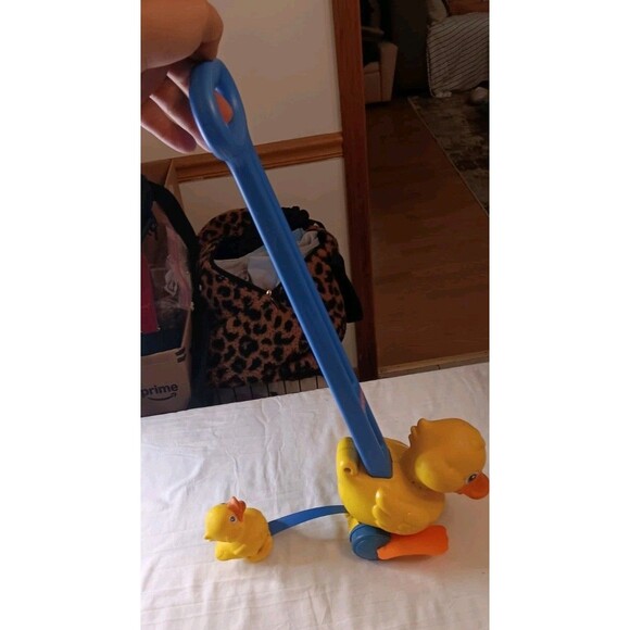 Vintage 1998 Walk 'n Waddle Duck w/ Baby Duckling Push Toy w/ Sound Fisher-Price - Picture 3 of 7